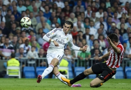 "Real" patvirtino G. Bale‘o traumą