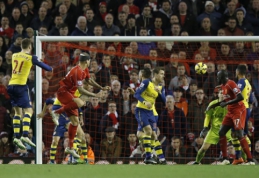 "Liverpool" septintąją pridėto laiką minutę išplėšė lygiąsias prieš "Arsenal" (VIDEO)
