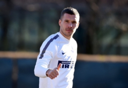 Oficialu: "Inter" sustiprino pasaulio čempionas L.Podolskis