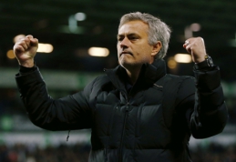 J. Mourinho – geriausias "Premier" lygos treneris