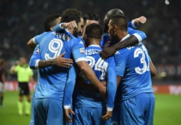 "Napoli" svečiuose pažemino "Milan", "Fiorentina" atitrūko nuo "Inter" (visi rezultatai, VIDEO)