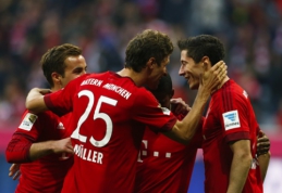 Vokietijos grandų susirėmime - triuškinanti "Bayern" pergalė (FOTO, VIDEO)