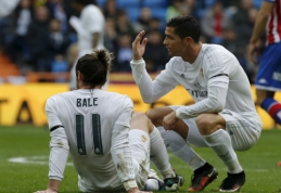 G. Bale`o traumų priežastis - "Santiago Bernabeu" veja?