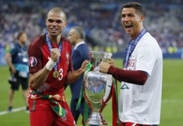 Pepe troško pergalę iškovoti dėl C. Ronaldo, šis triumfą finale dedikavo imigrantams