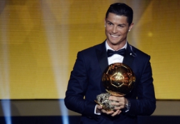 H. Stoičkovas: Ronaldo "Ballon d'Or" laimės dėl savo išvaizdos