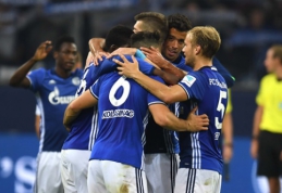 "Schalke" pralaimėjimų seriją nutraukė triuškinančia pergale prieš "Gladbach" (VIDEO)