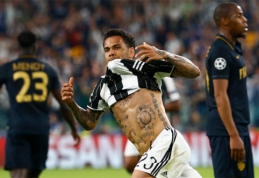 "Juventus" ramstis D.Alvesas - Europos turnyrų finalų senbuvis