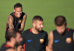 Neymaras sukėlė muštynes "Barcelona" treniruotėje (VIDEO)