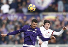 Italijoje - "Fiorentina" lygiosios su "Milan", prarasti "Roma" taškai ir "Sampdoria" pergalė  (VIDEO)