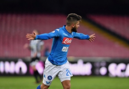 "Napoli" prasibrovė į Italijos taurės ketvirtfinalį (VIDEO)