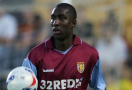 Buvęs "Aston Villa" gynėjas J. Samuelis žuvo avarijoje