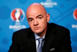 FIFA prezidentas žada uždrausti žaidėjams dalyvauti pasaulio čempionate, jei šie žais Superlygoje