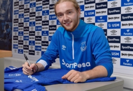 Oficialu: T. Daviesas pasirašė naują kontraktą su "Everton"