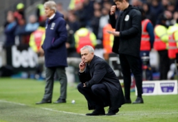 J. Mourinho debiutinėse rungtynėse – rezultatyvi kova ir "Tottenham" pergalė