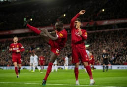 Be konkurencijos "Premier" lygoje žygiuojantis "Liverpool" įveikė varžovus iš Šefildo