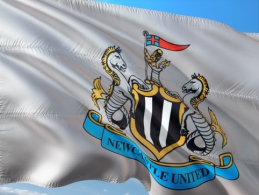 Lažybininkai: R. Benitezas ir M. Allegri – favoritai stoti prie "Newcastle" vairo