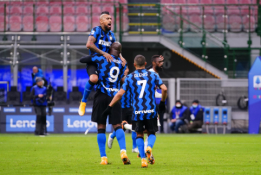 „Serie A“: „Roma“ pirmajame kėlinyje susidorojo su „Parma“, „Inter“ rungtynių pabaigoje palaužė „Torino“ 