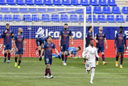 „Real“ išvykoje tik po atkaklios kovos palaužė „Huesca“ 