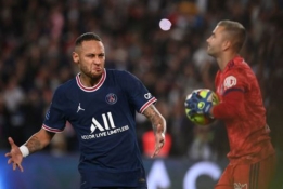 PSG paskutinę minutę sugebėjo įveikti Liono „Olympique“
