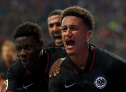 „Eintracht“ paskutinėmis minutėmis mače su „RB Leipzig“ išplėšė lygiąsias