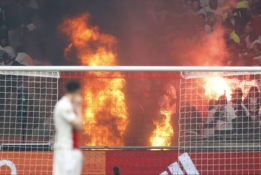 Atvira ugnis nesutrukdė: „Ajax“ išplėšė labai svarbią pergalę Olandijoje