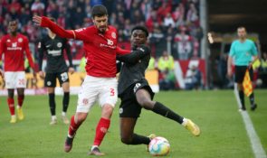 „Eintracht“ ir „Mainz“ ekipų akistata baigėsi lygiosiomis