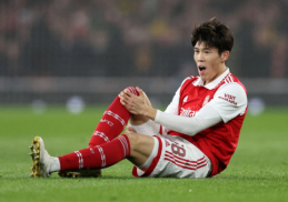 Oficialu: T. Tomiyasu pasirašė naują sutartį su „Arsenal“