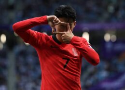 Skandalas P. Korėjos futbole: Azijos čempionato metu Sonas įsivėlė į fizinį konfliktą su komandos draugu