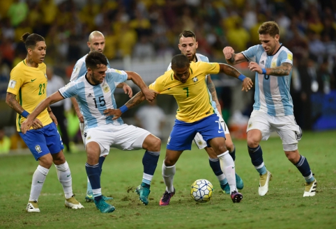 Pakiliai žaidę brazilai sutrypė Argentiną su L.Messi (FOTO, VIDEO)