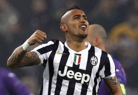 Turino "Juventus" tikisi išlaikyti "Man Utd" akiratyje esantį A.Vidalį savo gretose