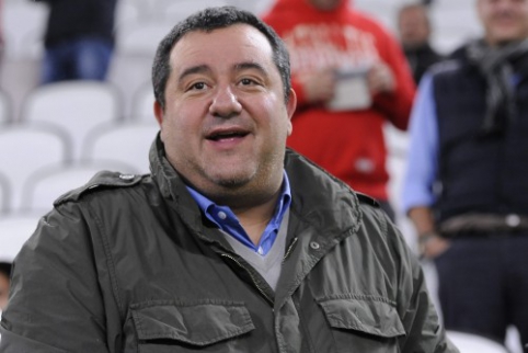 M. Raiola iškėlė kandidatūrą FIFA prezidento rinkimuose bei pažėrė kritikos S. Blatteriui 