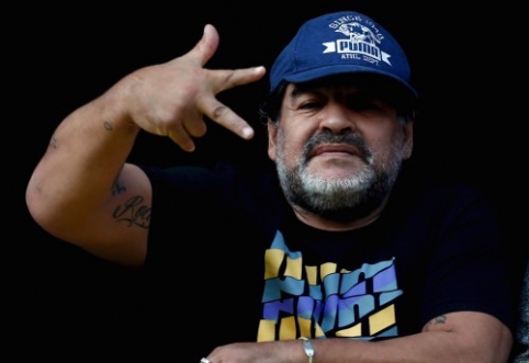 Dėl FIFA vadovo posto kovosiantis D. Maradona: privalau kovoti su mafija