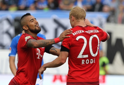 Vokietijoje - triuškinanti "Bayern" pergalė (VIDEO)