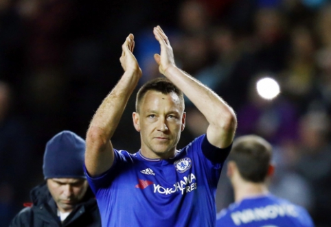 Oficialu: J. Terry po sezono paliks "Chelsea"