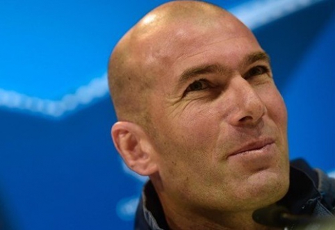 Z. Zidane'as: galvojame tik apie pusfinalį