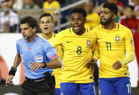 Peru įvartis ranka eliminavo Braziliją iš "Copa America" (VIDEO)