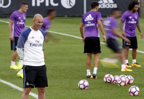 Z. Zidane'as prakalbo apie J. Rodriguezo ateitį Madride