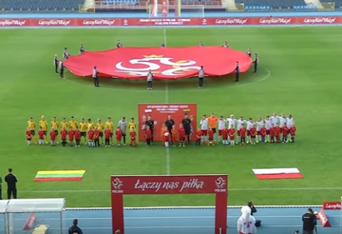 Keturiolikmečiai Lietuvos futbolininkai Lenkijoje patyrė pažeminimą (VIDEO)