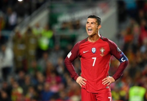 C. Ronaldo: prieš "EURO 2016" finalą pabudau tarp trijų blondinių