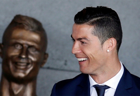 Skandalingo C.Ronaldo biusto kūrėjas: "Buvau pasiruošęs kritikai"