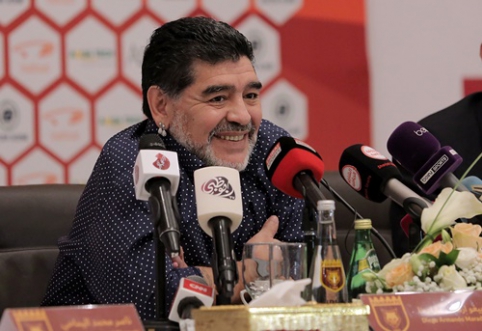 Paskelbta, kokią milžinišką pinigų sumą per mėnesį išleisdavo D. Maradona