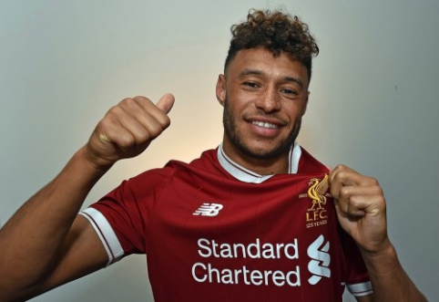 Oficialu: A. Oxlade'as-Chamberlainas keliasi į “Liverpool”