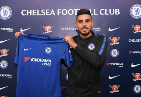 Oficialu: "Chelsea" sustiprino "Roma" gynėjas Emersonas