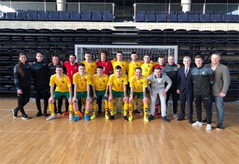 Lietuvos futsal rinktinė vos neatsirevanšavo baltarusiams