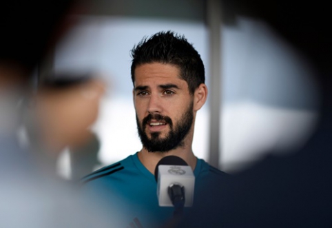 Isco apie "Premier" lygos klubų dėmesį: sulaukiu skambučių, bet neturiu ketinimų palikti "Real"