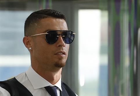 Spauda: Madrido "Real" priėmė dosnų "Juventus" pasiūlymą už C.Ronaldo