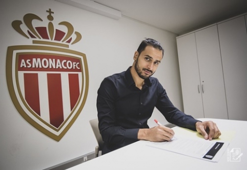 Oficialu: N. Chadli karjerą tęs "Monaco" gretose