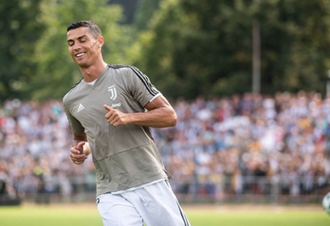 M.Allegri: C.Ronaldo pasiruošęs žaisti prieš "Chievo"