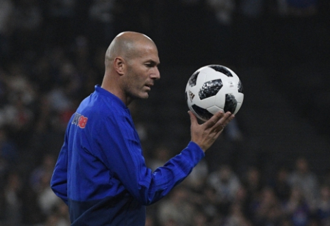 Z. Zidane'as: netrukus vėl imsiuosi darbo
