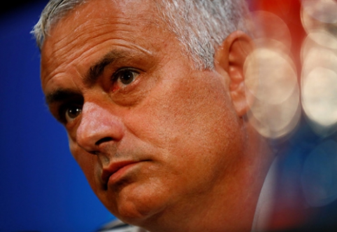 Spauda: J.Mourinho laukia, kada bus atleistas ir tuomet persikels į "Real"